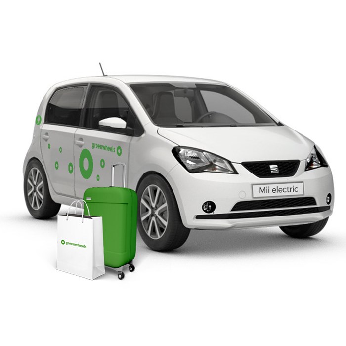 Greenwheels elektrische auto Seat Mii met koffers