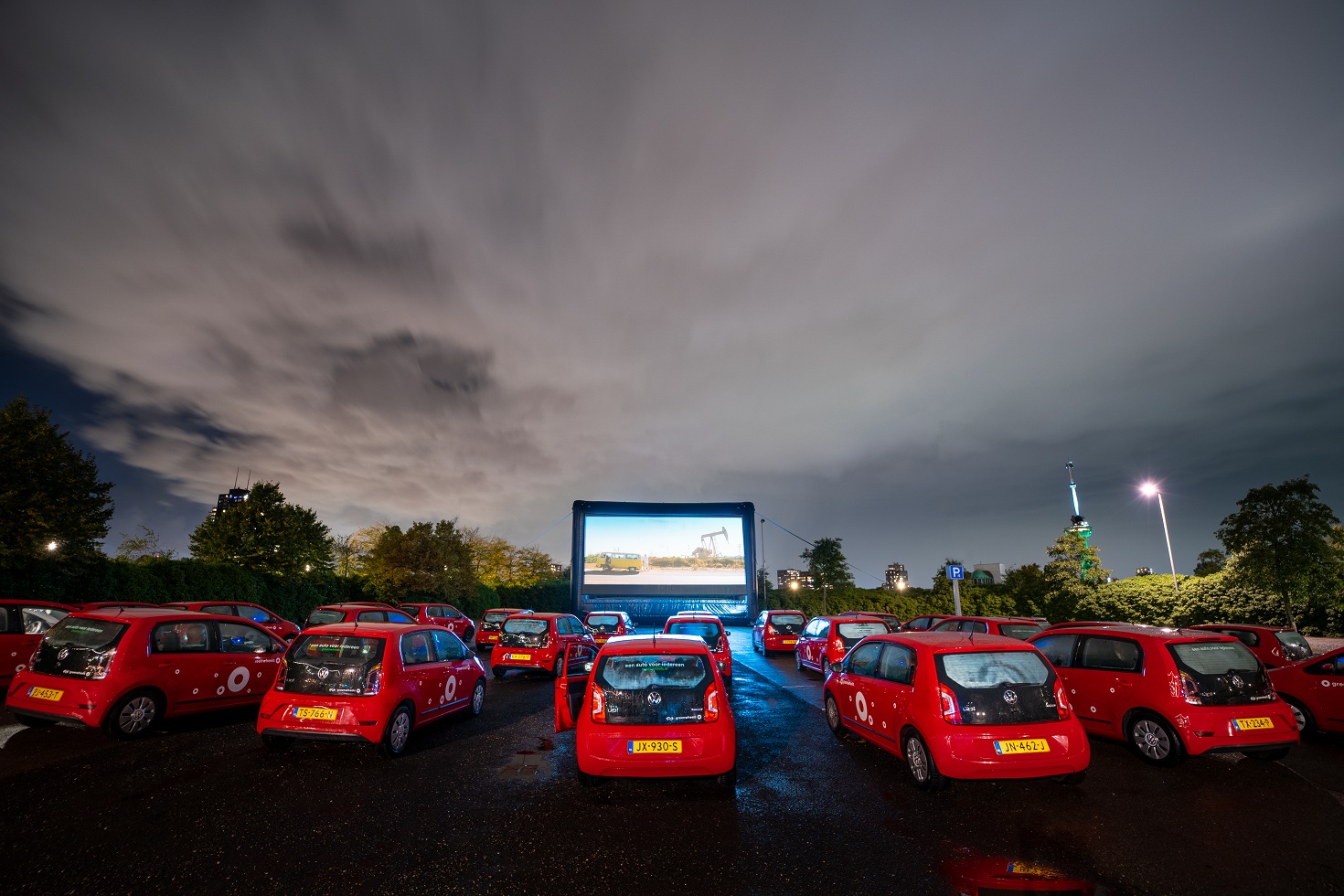 Rode Greenwheels deelauto's op rij voor filmdoek