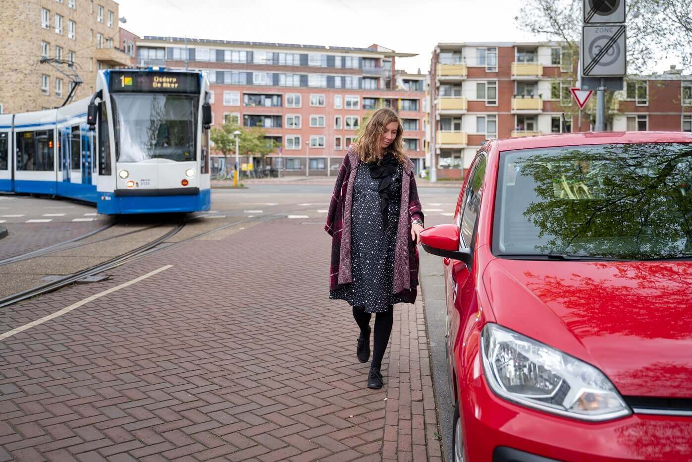Greenwheels klantervaring zwangere vrouw bij deelauto met tram Amsterdam